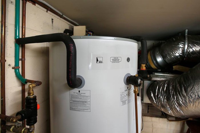 Hot water system repair and maintenance 